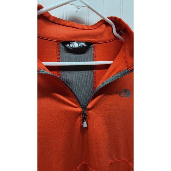 The North Face 1/4 Zip Men's Shirt Medium - Picture 9 of 14